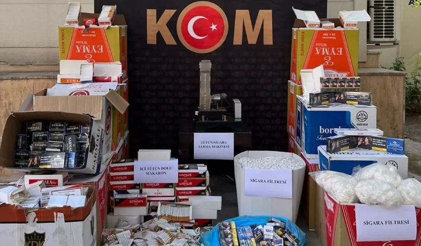 Osmaniye’de Şüpheli Yolcu Otobüsünde Yapılan Aramada Binlerce Kaçak Elektronik Sigara, Puro ve Sigara Ürünleri Bulundu