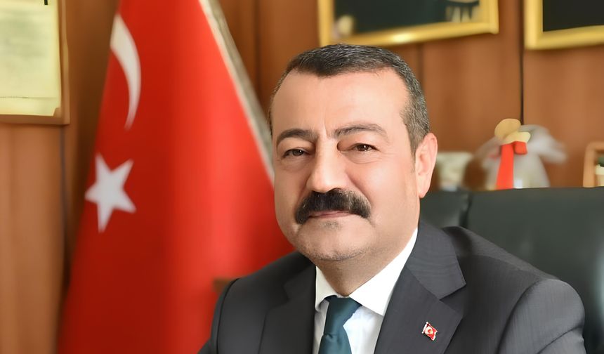 YARBAŞI BELEDİYE BAŞKANI ÖKKEŞ AKSOY’DAN KURBAN BAYRAMI MESAJI: Gönüller arası mesafeleri kaldırarak birbirimize daha da kenetlenmeliyiz