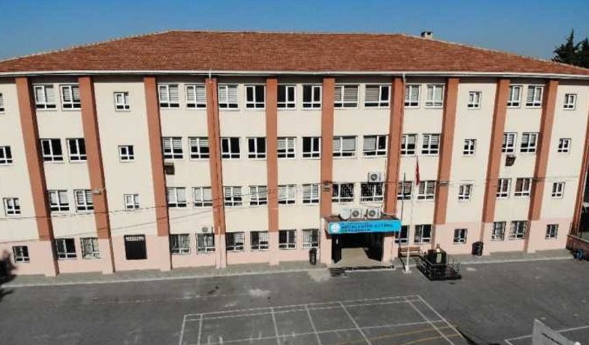 RÜYALARDA OKUL BİNASI GÖRMEK HANGİ HAYAT KARARLARININ EŞİĞİNDE OLDUĞUNUZU GÖSTERİR?