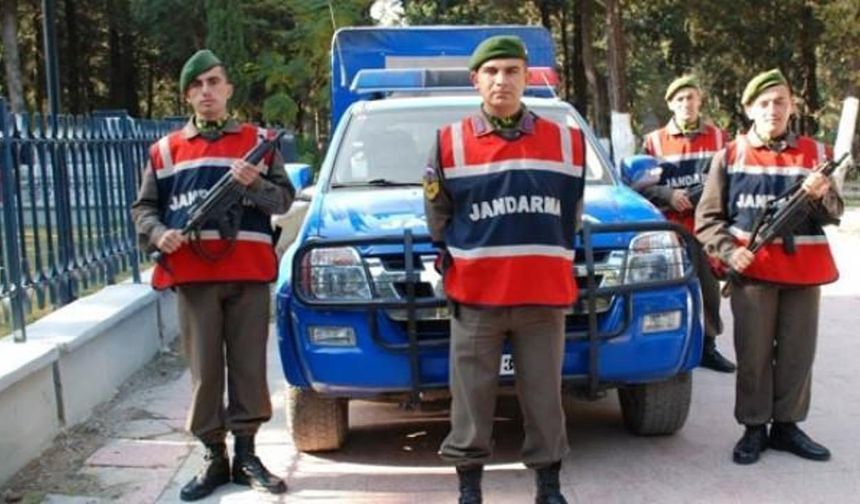 Rüyada Jandarmadan Kaçmak Ne Anlama Geliyor: Sorumluluktan Mı, Gerçeklerden Mi Kaçıyorsunuz?