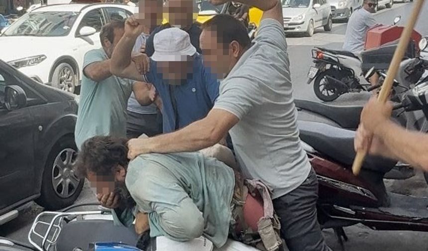 Aydın’da Yol Ortasında Dehşet: Sopalarla Linç Edilen Adam Motosikletin Üzerine Yığıldı, Vatandaşlar Kurtardı