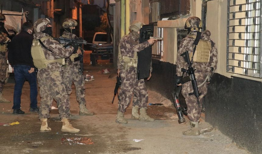 Türkiye genelinde DEAŞ’a darbe: 40 ilde düzenlenen baskınlarda 161 şüpheli yakalandı, DEAŞ'ın karanlık ağı deşifre edildi
