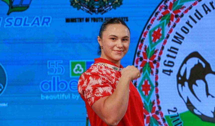 Bilek Güreşi Dünya Şampiyonası’nda Melek Şahin 3 Altın Madalya ile Türkiye’yi Zirveye Taşıdı