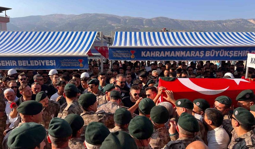Mersin’de Şehit Düşen Özel Harekat Polisi Mustafa Karapınar Kahramanmaraş’ta Toprağa Verildi