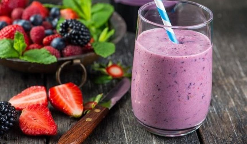 Smoothie Gerçeği: Sağlıklı Sandığımız İçecekler Neden Zararlı Çıktı?