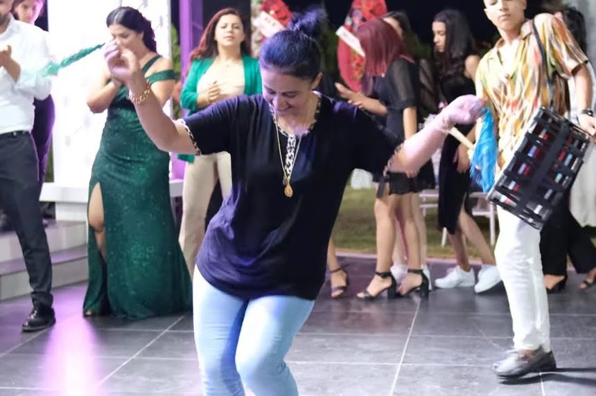 Halay Başı Neden Sosyal Medyada Gündem Oldu?