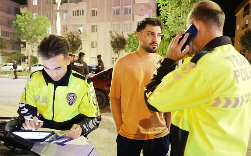 Aksaray'da Alkollü Sürücüden İlginç İtiraf: "Keşke Açmasaydım 1 Şişeyi