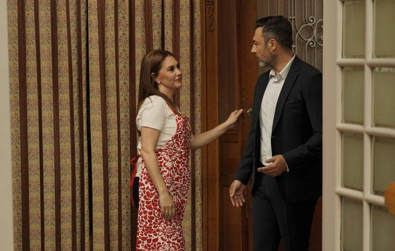 Kizilcik Serbetinde Sok Olay Iz Vr9R