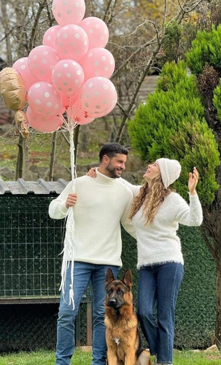 Yıldız Çağrı Atiksoy Ile Berk Oktay 1