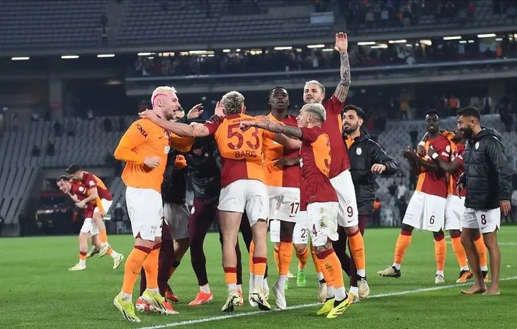 Galatasaray3030777