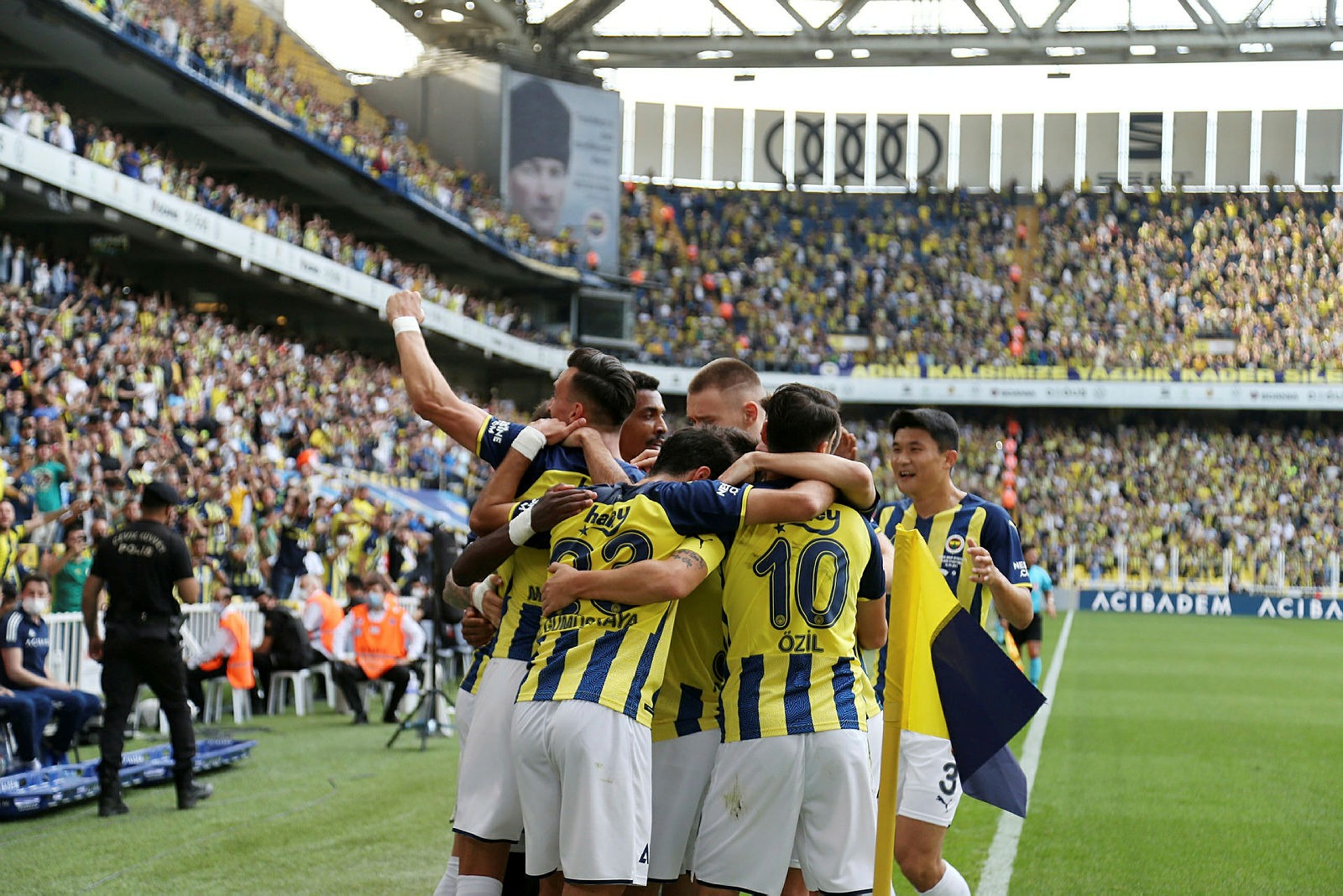 Lugano Fenerbahçe Maçı7007