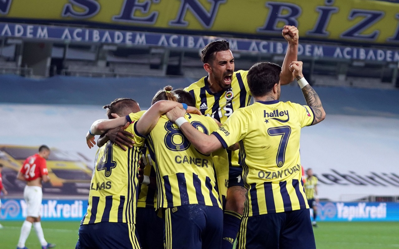 Lugano Fenerbahçe Maçı80808