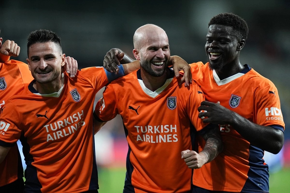 Rams Basaksehir La Fiorita Rovan