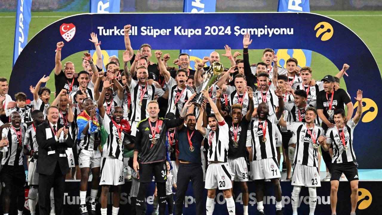 Besiktas Turkcell Super Kupayi D