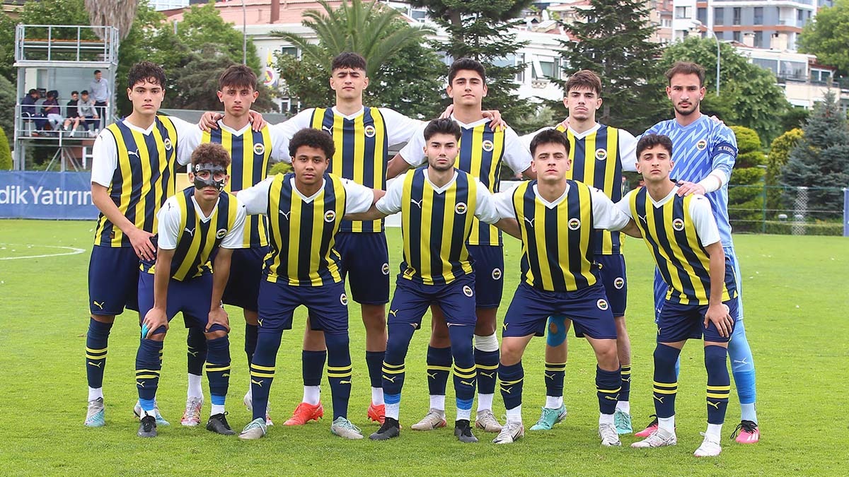 Fenerbahçe Ve Manisa Fk Elit U17 Ligi2121