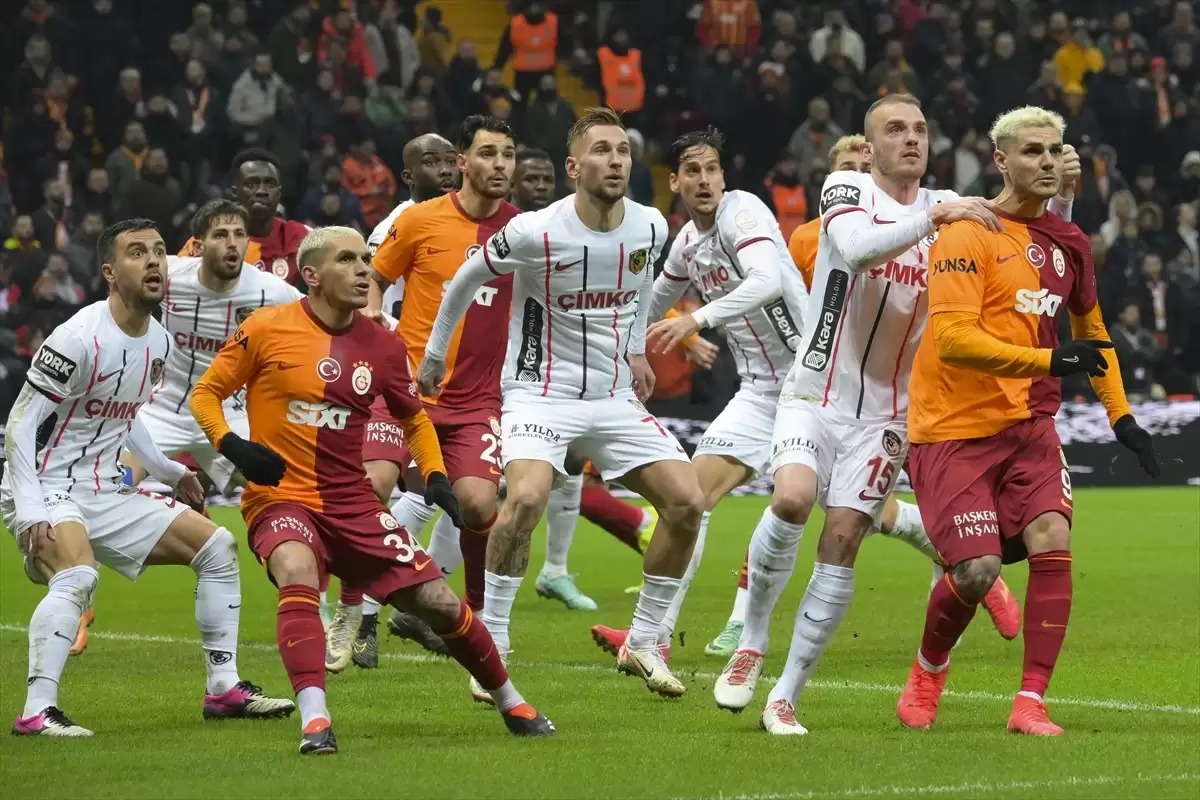 Galatasaray Gaziantep Fk Maçı5225-1