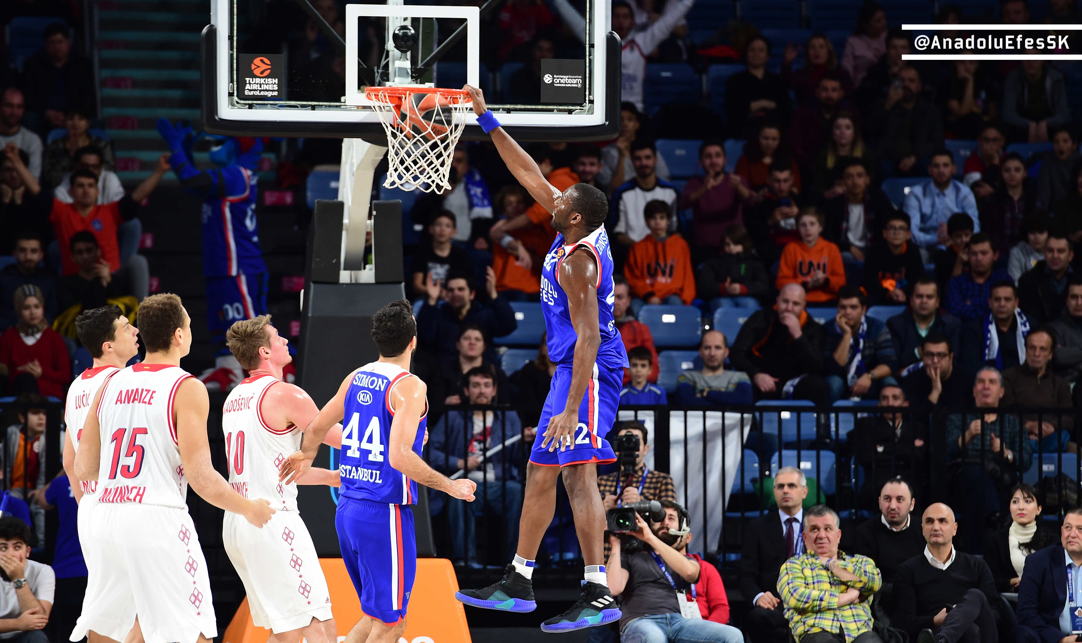 Anadolu Efes Bayern Münih 1