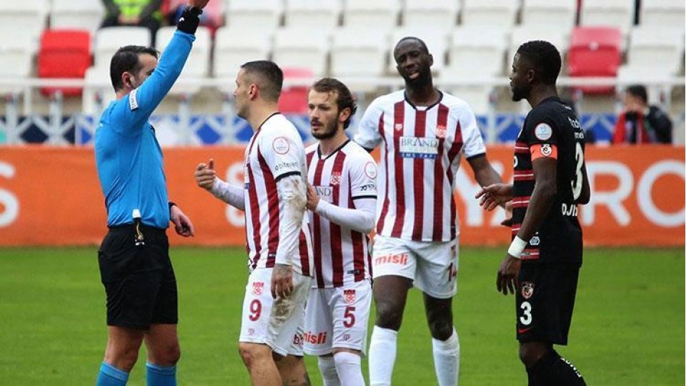 Gaziantep Fk Sivasspor Karsisind