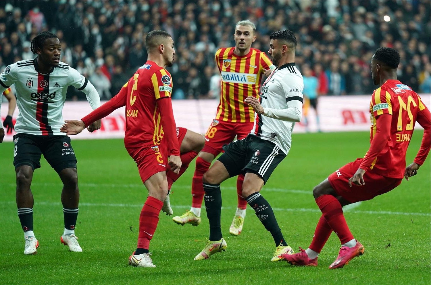 Kayserispor Beşiktaş Maçı0330