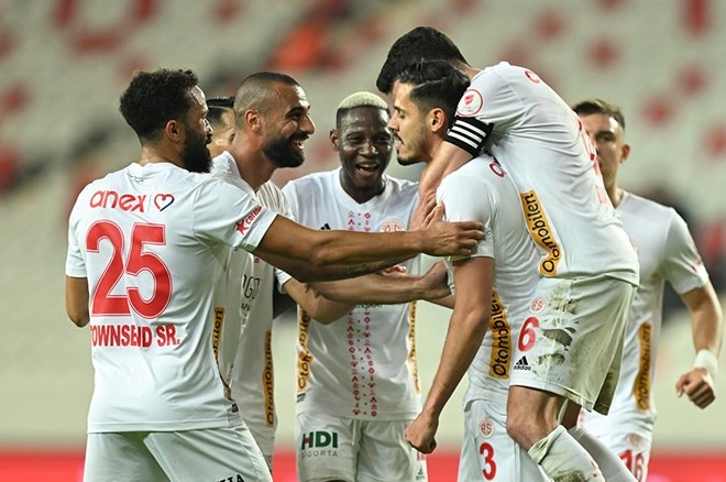 Antalyaspor11