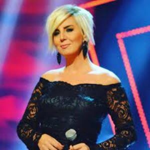 19.Ayse Ekiz