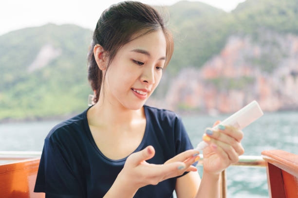 Asian Pan Asia Woman Is Applying