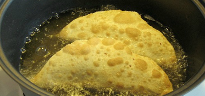Kiymali Ve Peynirli Cig Borek Ki