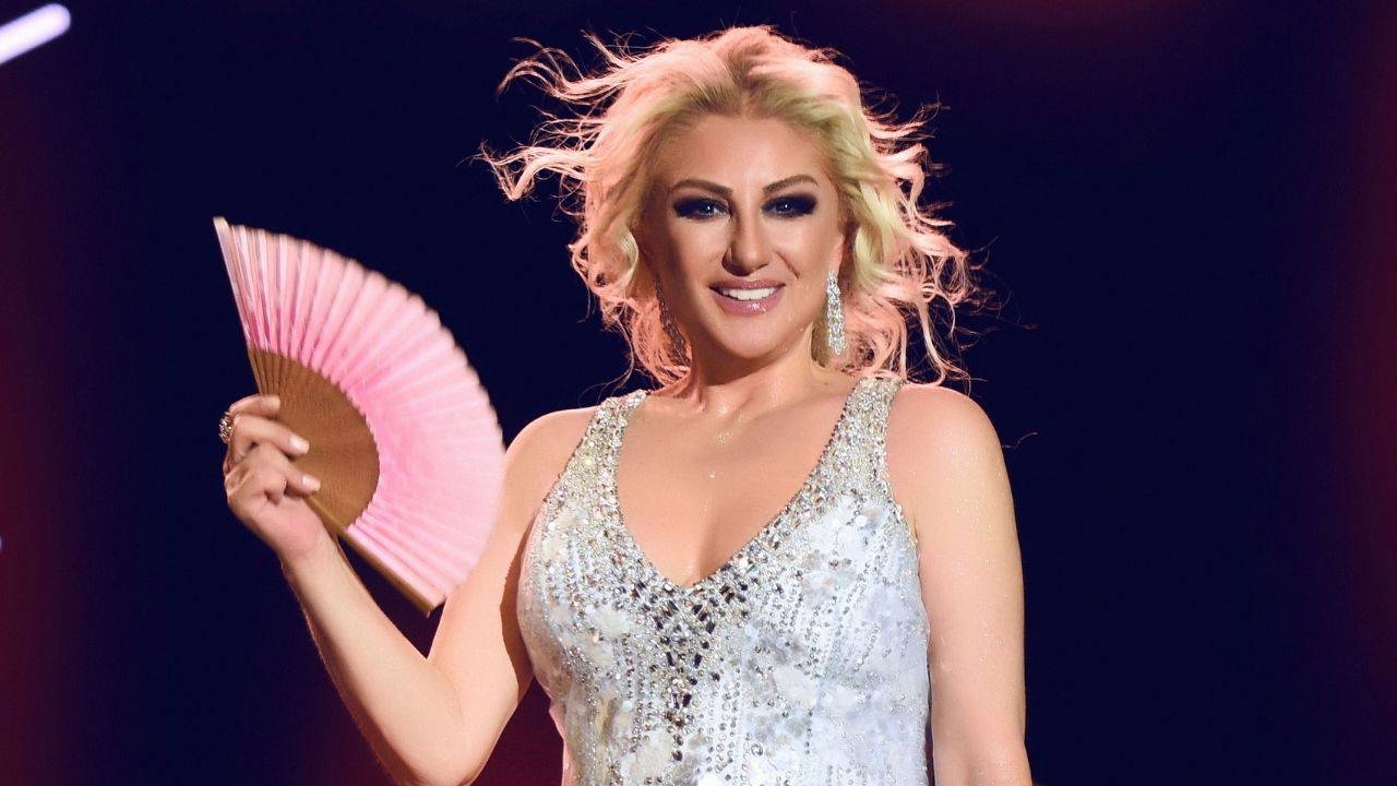 Muazzez Ersoy Suc Duyurusunda Bu
