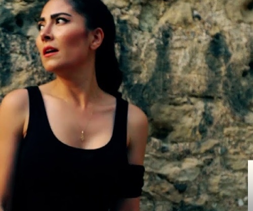Ozlem Celik Yakmisim Gemileri 20