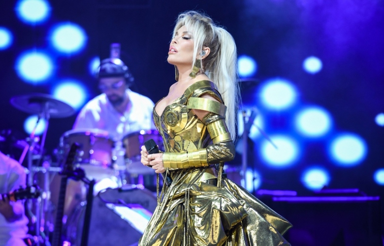 Ajda Pekkan7