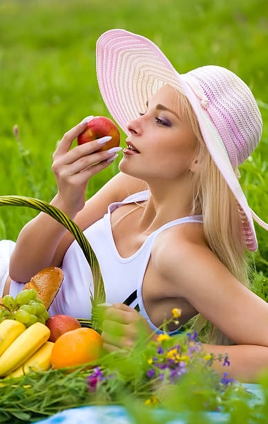 The Girl With An Apple